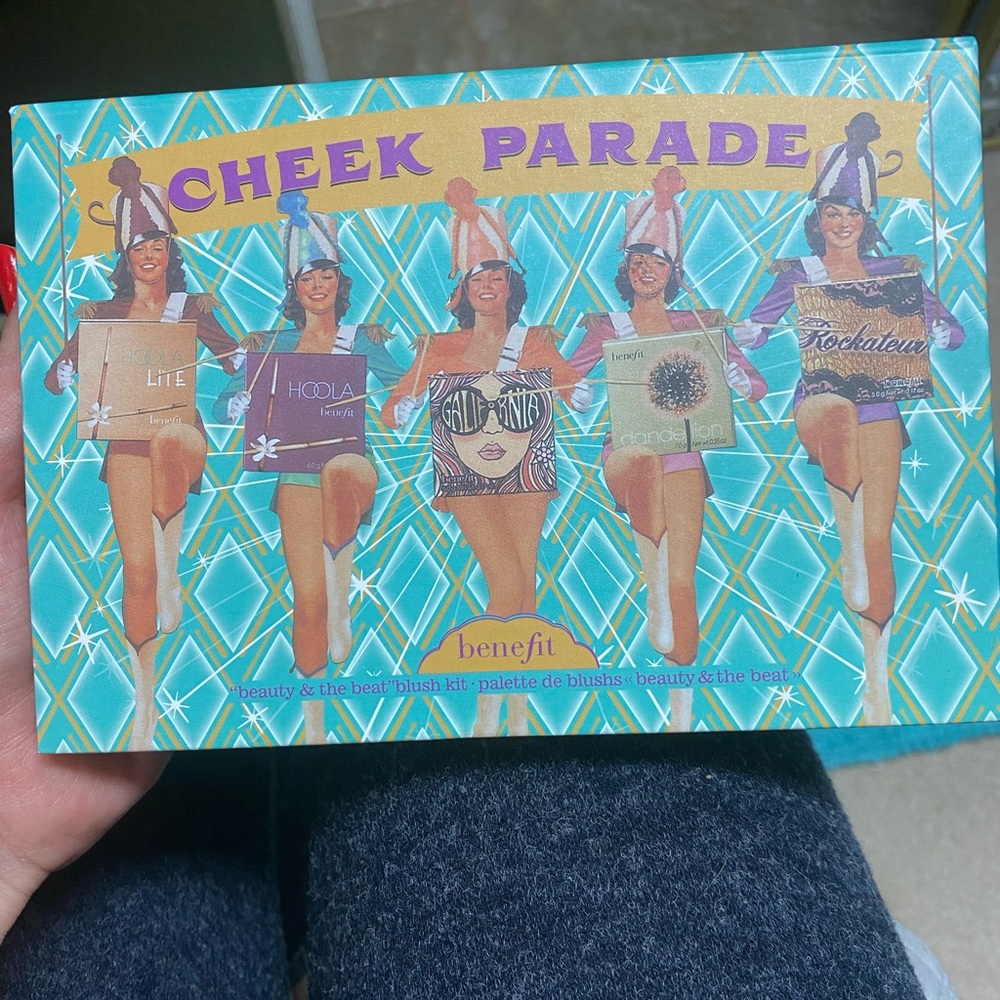 Benefit check parade palette